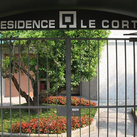 Residence Le Corti Milano Exteriör bild